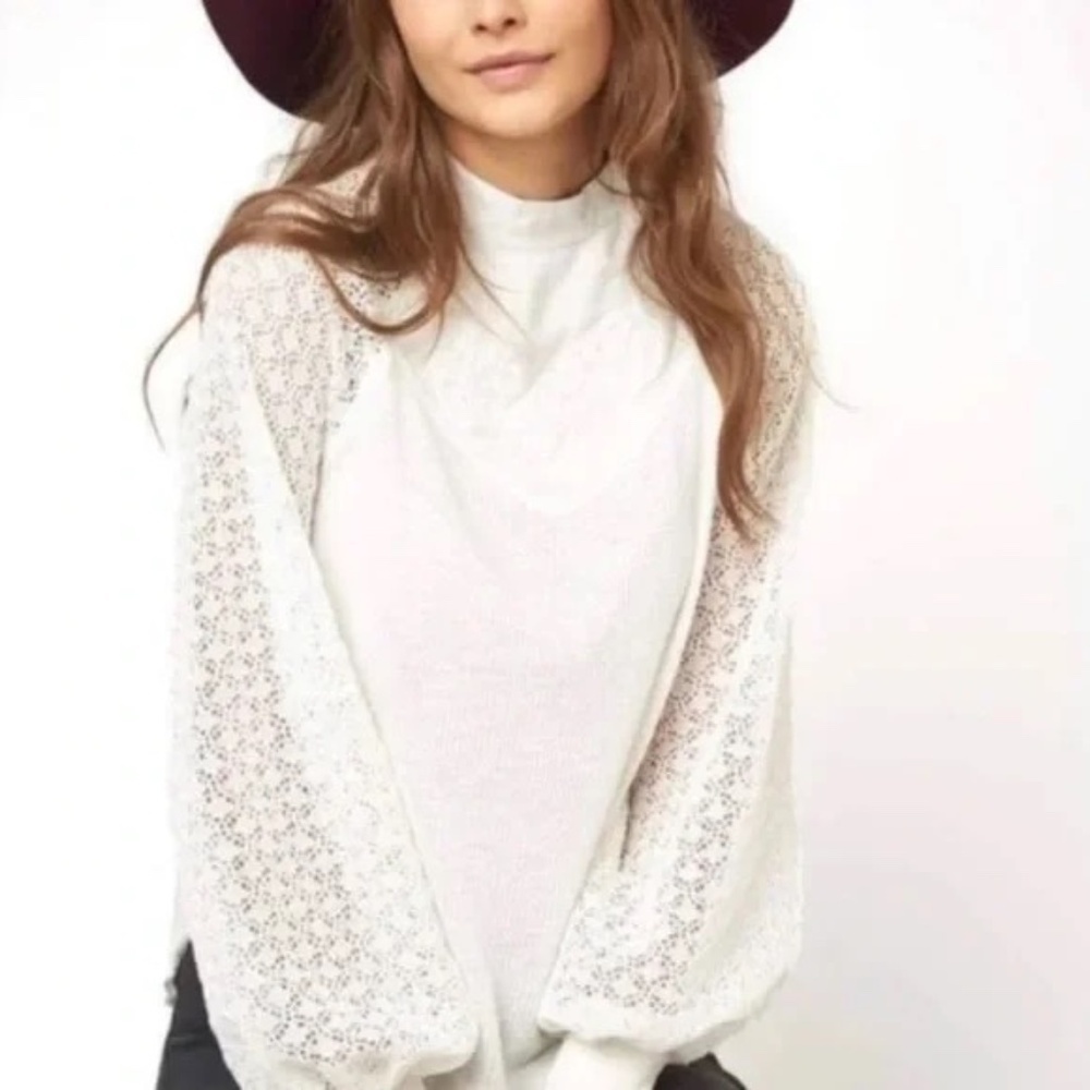 Free People White Lace Sleeve Top - Picture 11 of 15